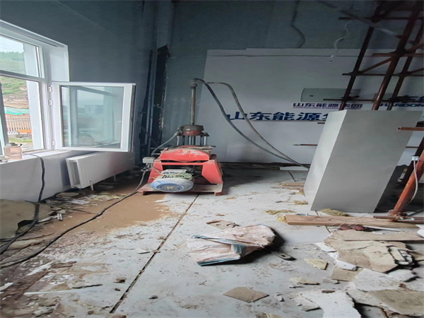 循化地基基础下沉墙体裂缝加固注浆顶升施工